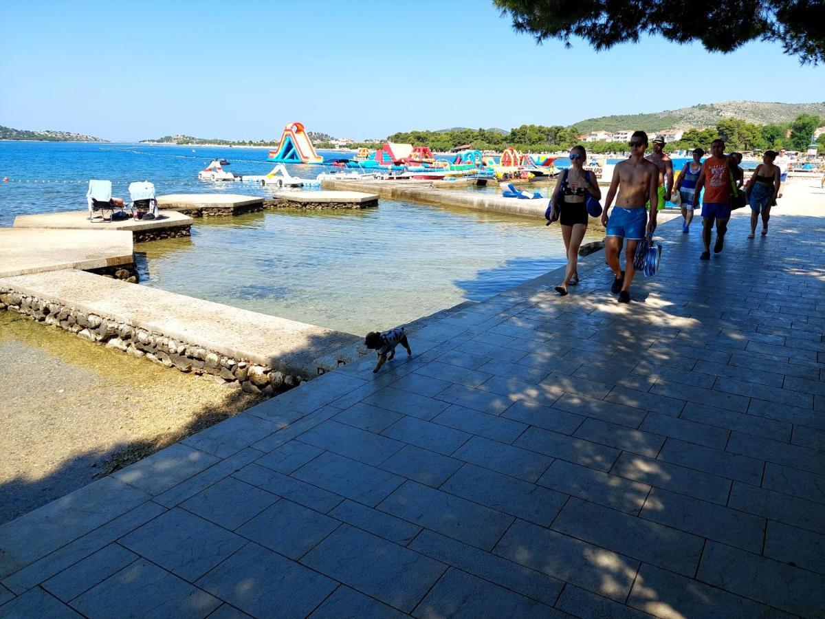 Apartmani Toni Vodice Extérieur photo